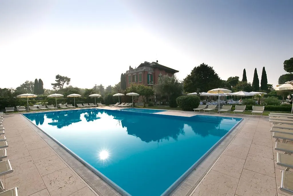 Villa Pioppi Hotel Sirmione 2*,