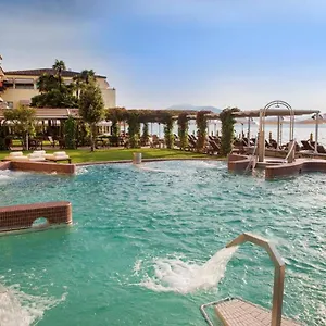 Grand Terme Отель