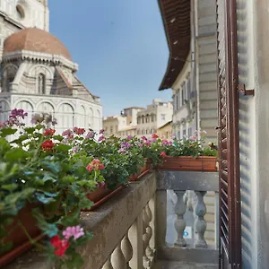 Di Piazza Del Duomo فندق مبيت وإفطار فلورنس